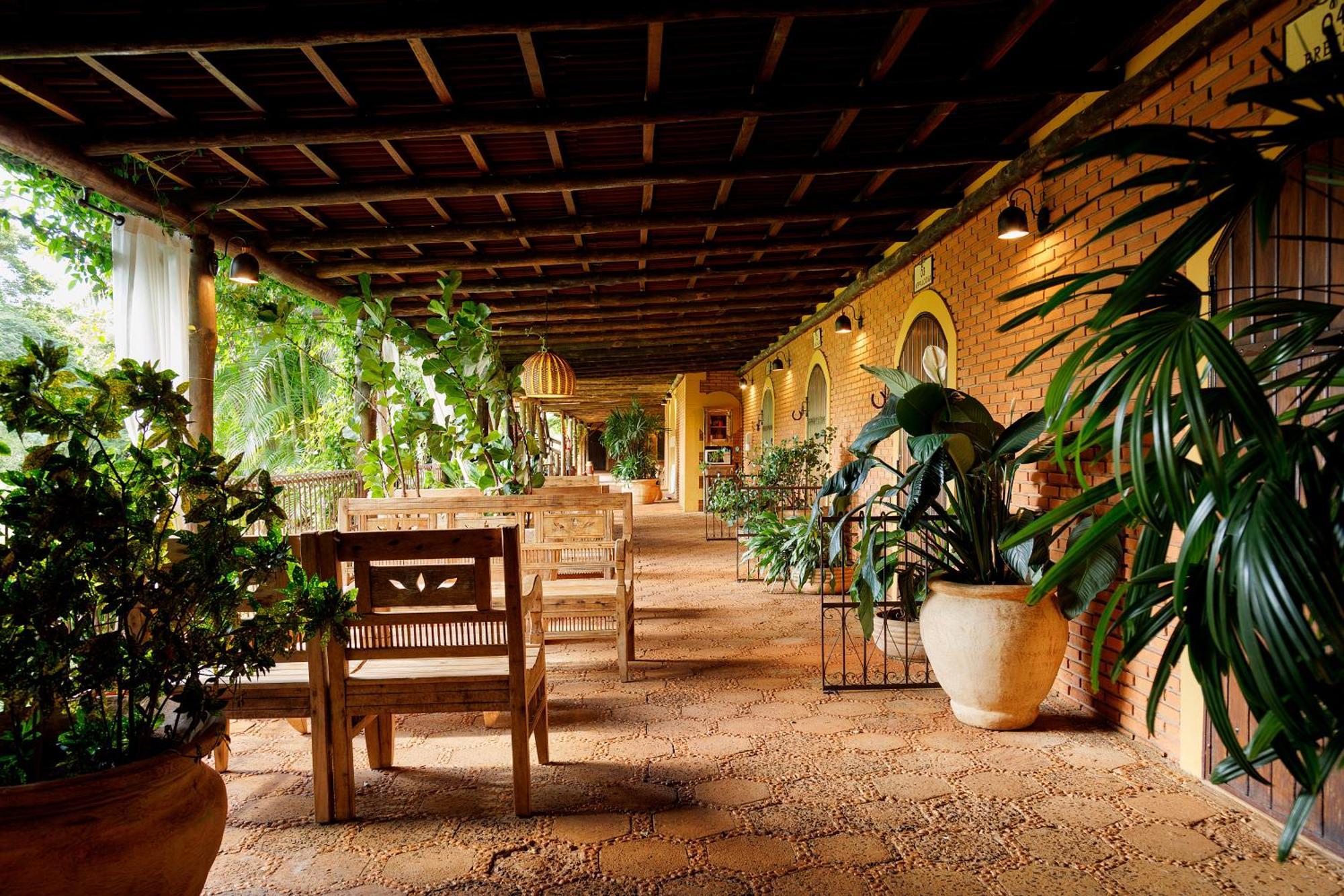 Shangri-La Hotel Fazenda Brotas Esterno foto